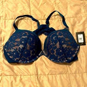 NWT Frederick’s of Hollywood lace bra